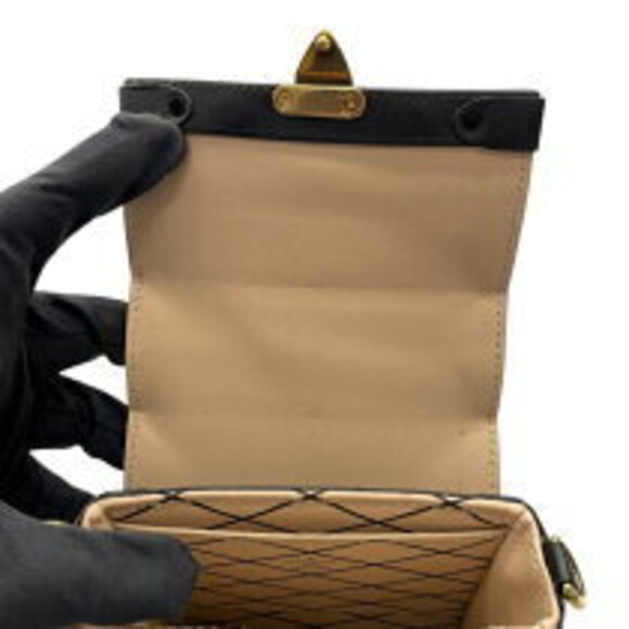 Louis Vuitton Pochette Trunk Vertical Monogram Canvas Shoulder Bag - Picture 8 of 11